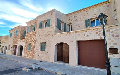 Exterior view of Single-family semi-detached for sale in Ses Salines  with Air Conditioner, Terrace and Swimming Pool