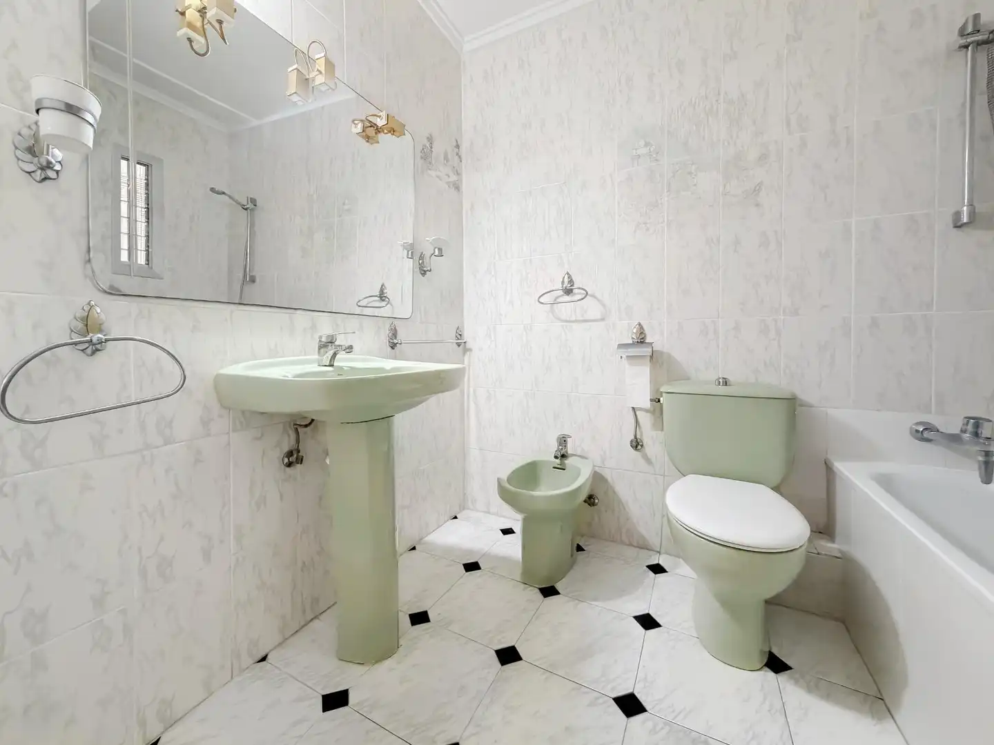 Baño de Piso en venta en Burjassot con Balcón