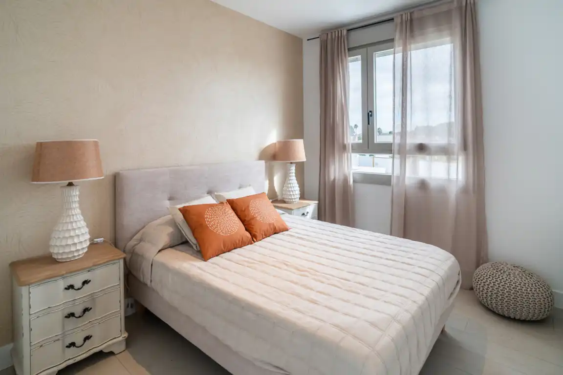 Houses for sale in Avenida de la Salud, Bellavista
