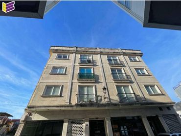 Piso con ascensor en venta en Calle Arxentina 10