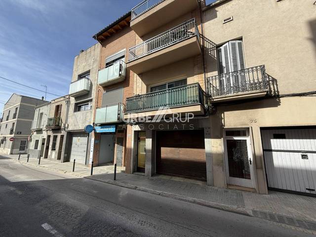 Local comercial en Alquiler en Calle ARQUIMEDES en Ca n'Aurell