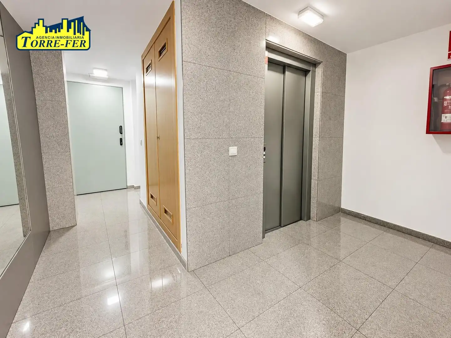 Flat with lift for sale in LEONOR DE AQUITANIA 1, imagen 17