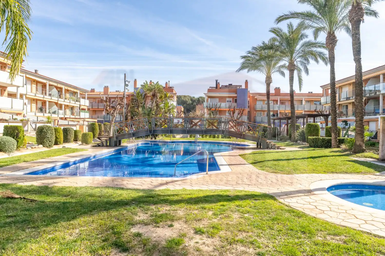 Piscina de Piso en venta en Cambrils con Aire acondicionado, Calefacción y Terraza