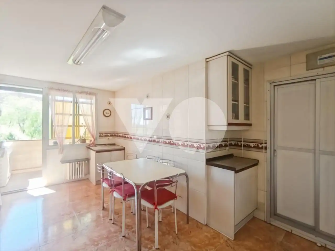 Küche von Wohnung zum Verkauf in Madrid mit Heizung, Parkett und Terrasse