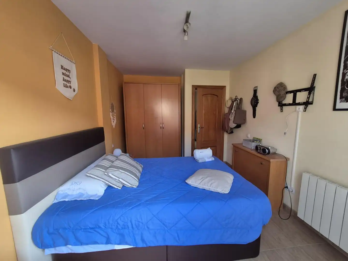 Habitación de Casa adosada en venta en Malgrat de Mar con Aire acondicionado, Terraza y Balcón