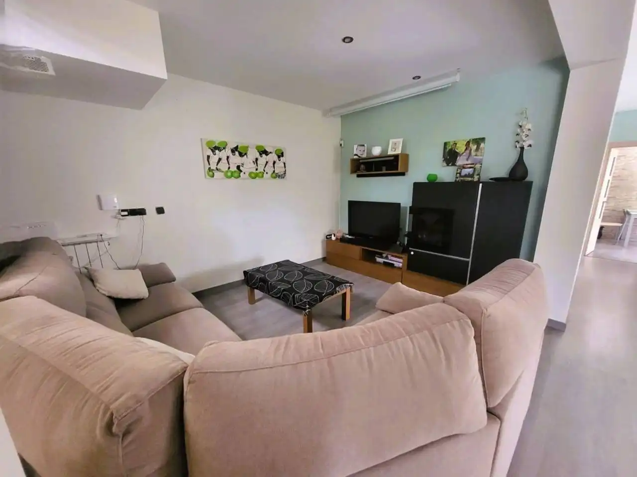 Sala d'estar de Casa o xalet en venda en Viladecavalls amb Aire condicionat, Calefacció i Jardí privat