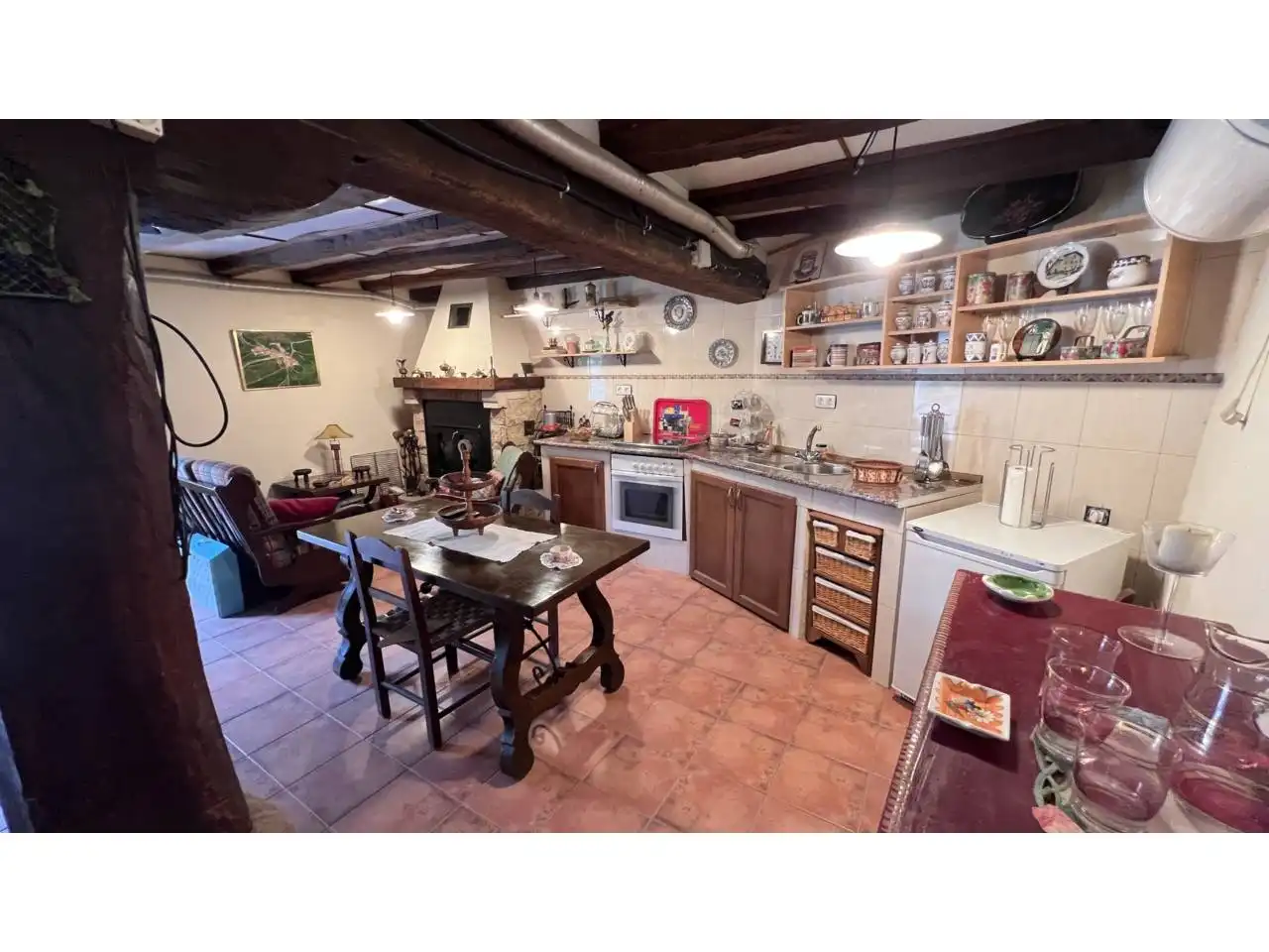 Kitchen of Detached homes for sale in Merindad de Sotoscueva  with Private garden, Terrace and Furnished