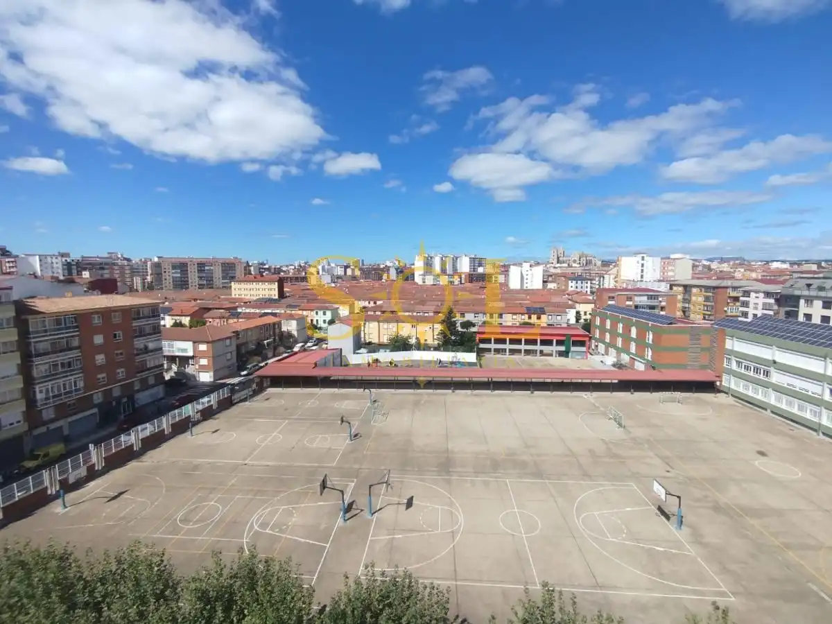 Appartement avec ascenseur à louer à Calle Pendón de Baeza, imagen 3