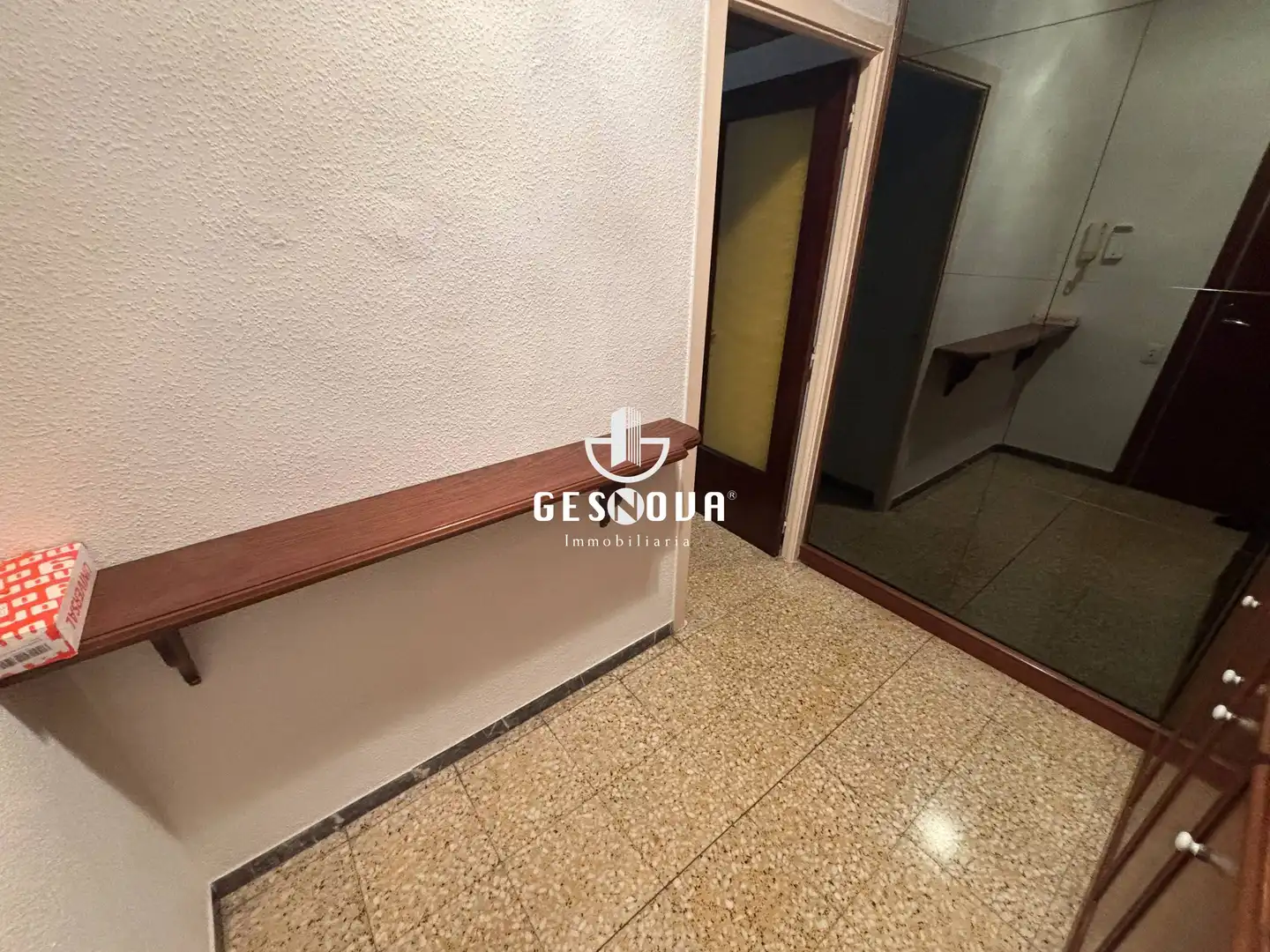 Wohnung zum Verkauf in L'Hospitalet de Llobregat mit Klimaanlage und Balkon
