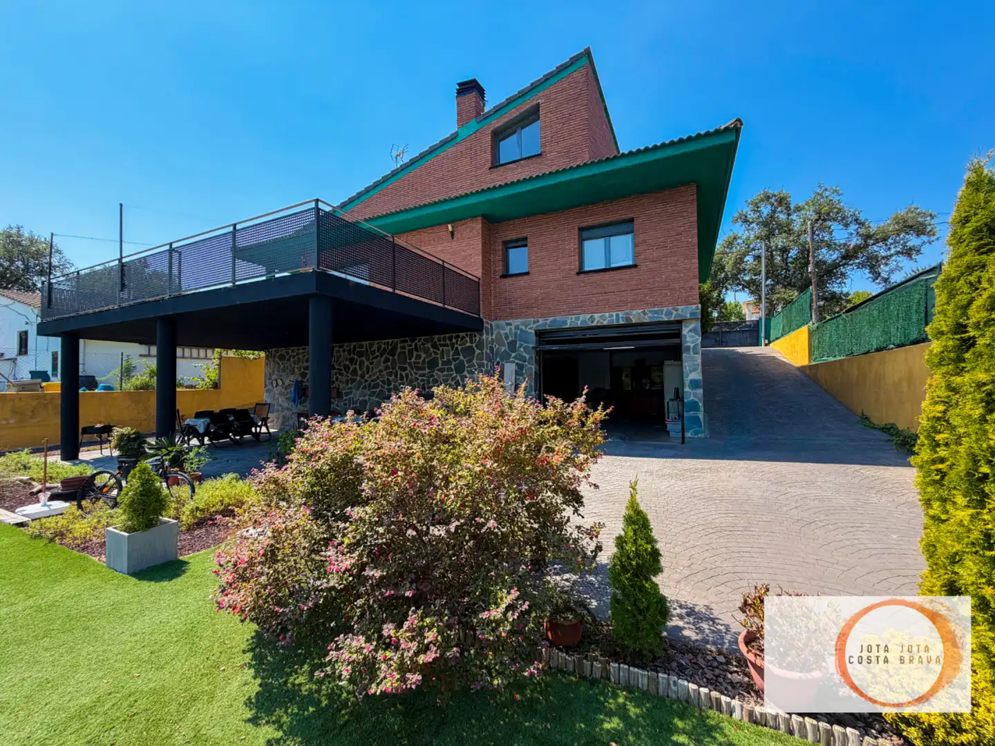 Casa amb piscina en venda a Sils, imagen 3