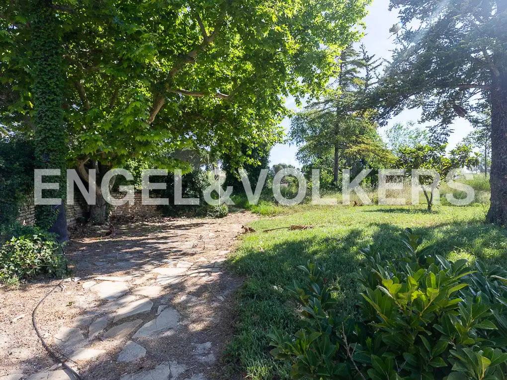 Houses for sale in Ontinyent  with Air Conditioner, Heating and Private garden