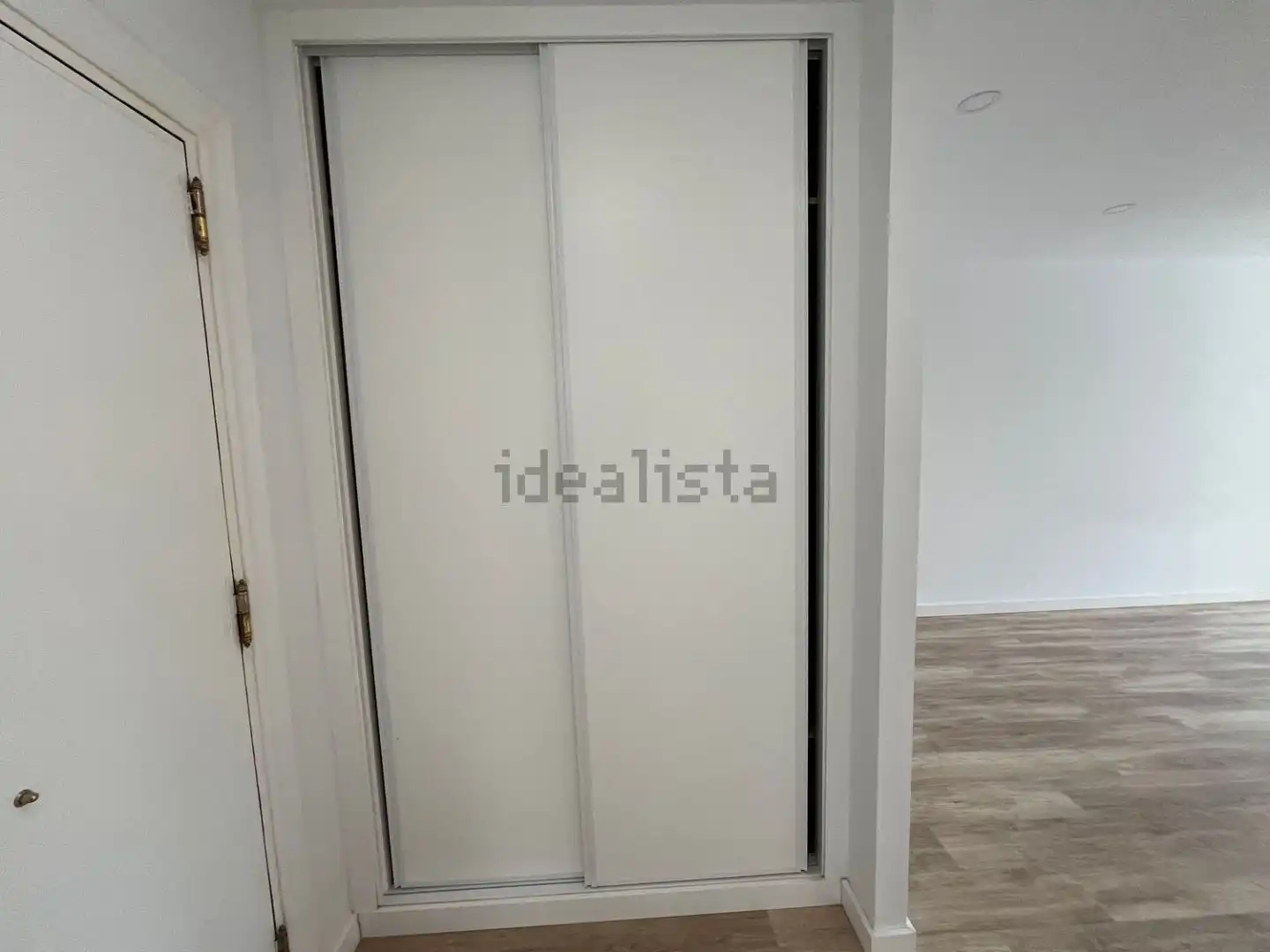 Habitación de Piso en venta en  Sevilla Capital con Aire acondicionado, Terraza y Balcón