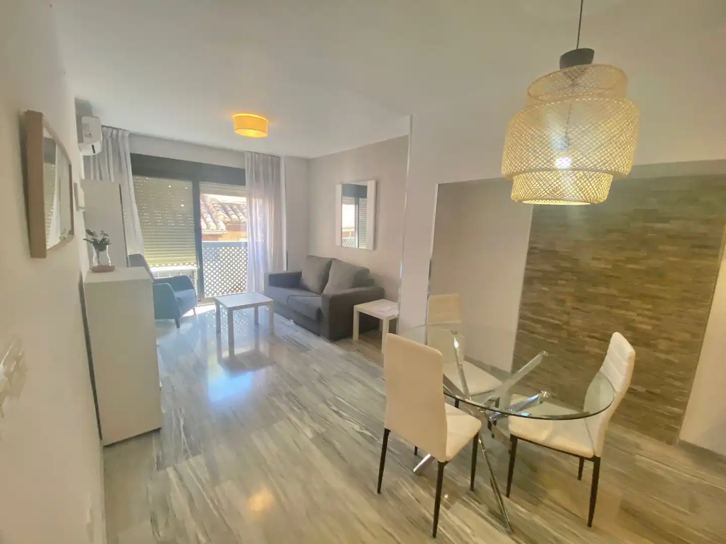 Apartments for rent in Calle San Juan de Dios, Centro - Sagrario