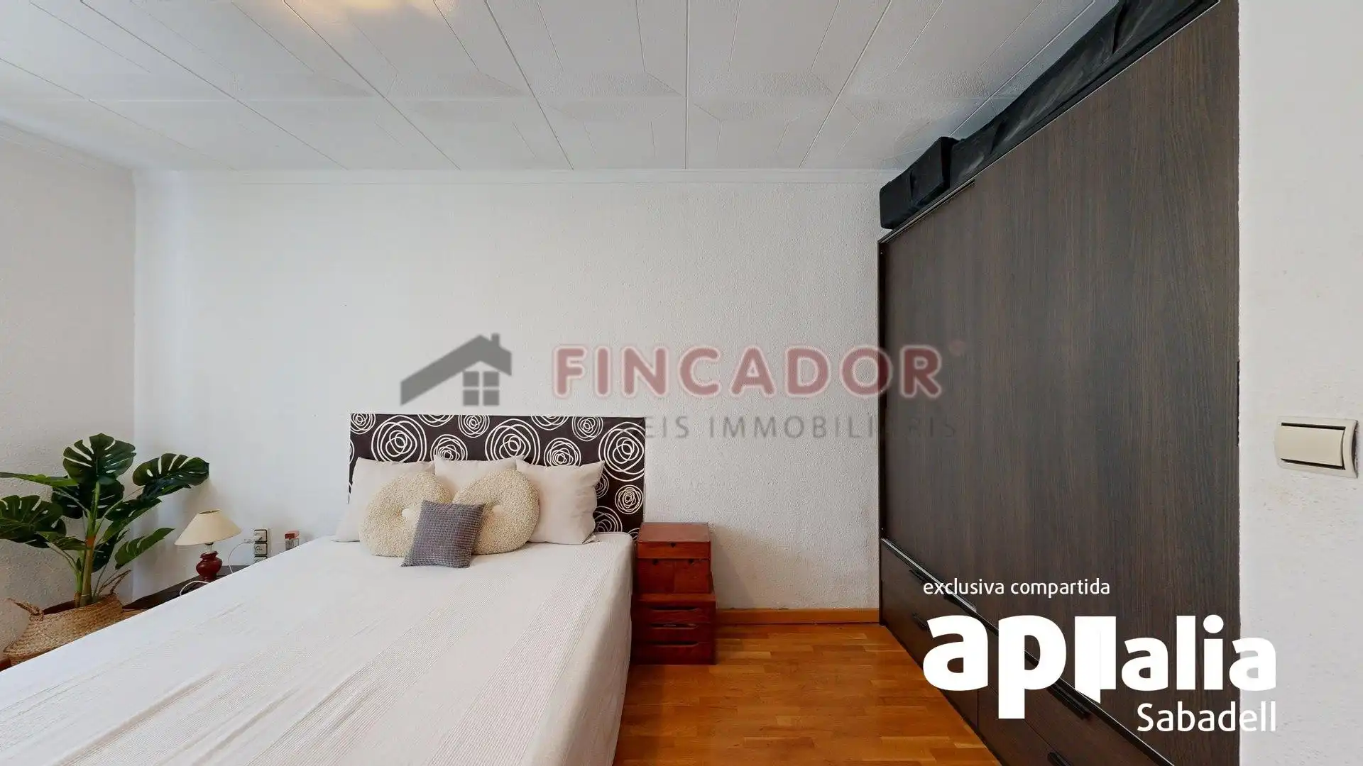 Habitación de Piso en venta en Badia del Vallès con Aire acondicionado, Calefacción y Parquet