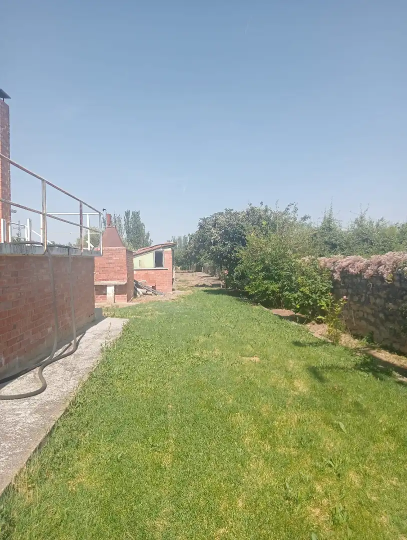 Casa o chalet en venta en  Logroño con Calefacción, Jardín privado y Terraza