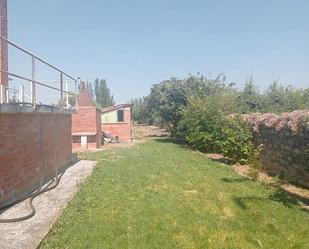 Casa o xalet en venda en  Logroño amb Calefacció, Jardí privat i Terrassa