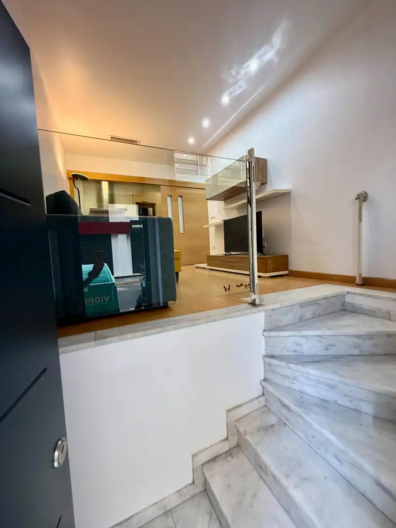 Sala d'estar de Pis de lloguer en Elche / Elx amb Aire condicionat, Parquet i Moblat