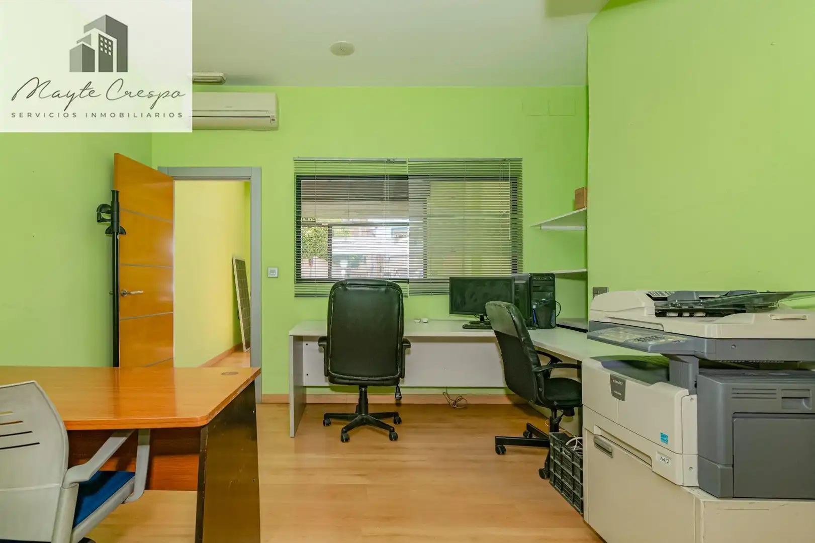 Local en venta en Armilla con Aire acondicionado