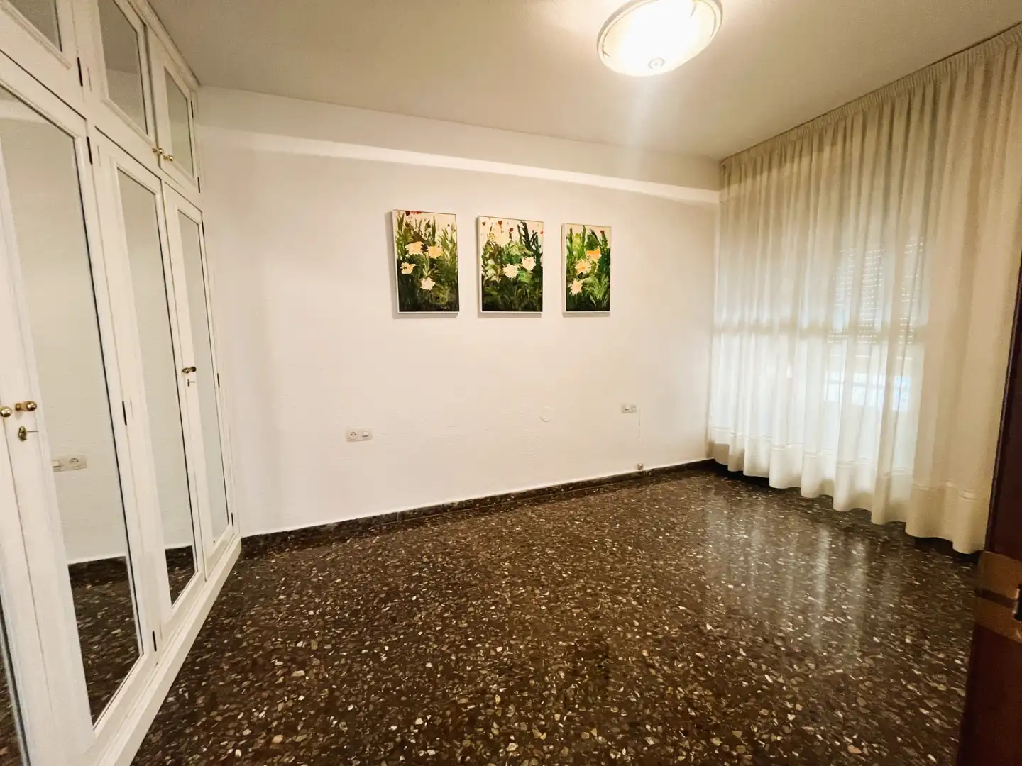 Sala de estar de Piso en venta en Jaén con Aire acondicionado, Calefacción y Balcón
