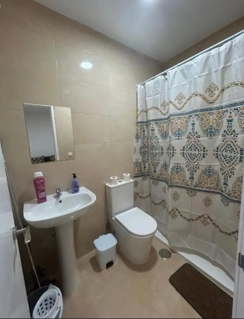 Badezimmer von Gebäude zur Miete in Málaga