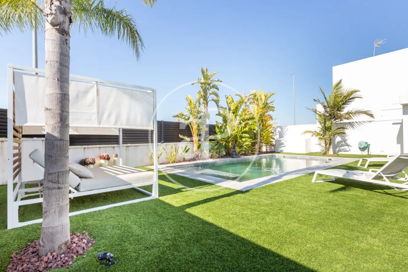 Casa amb piscina en venda a San Antonio de Benagéber, imagen 3