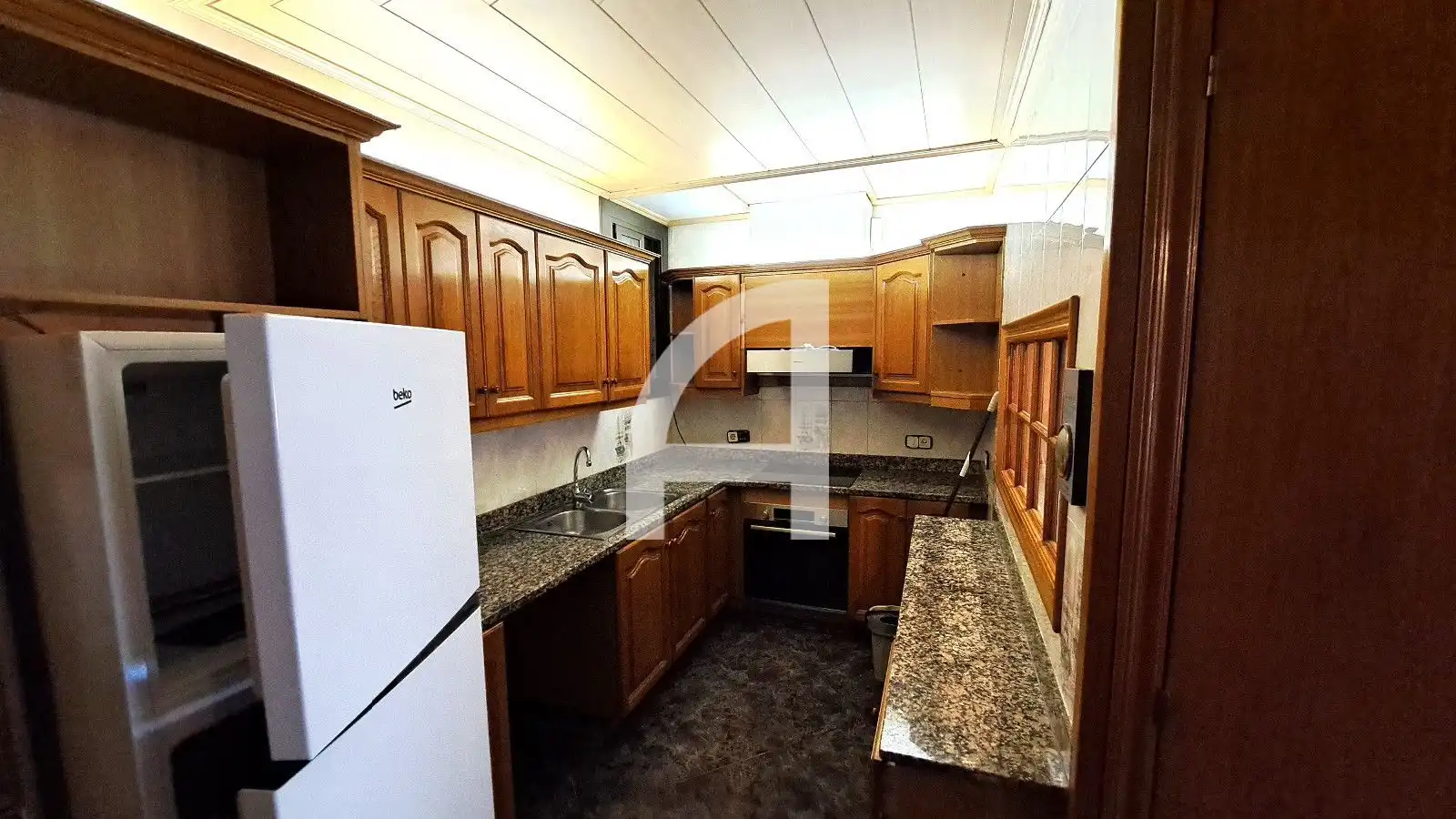 Kitchen of Houses for sale in Terrassa  with Terrace and Alarm