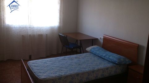 Foto 4 de Piso de alquiler en Centro, Cáceres Capital