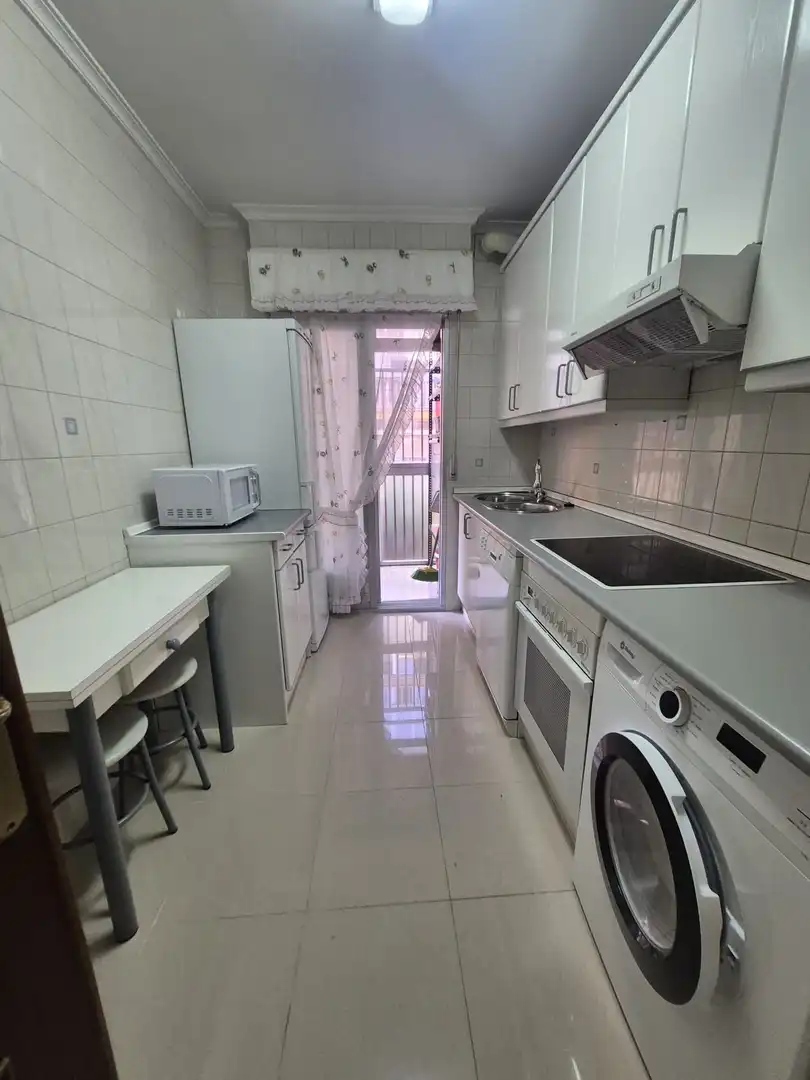 Flat for rent in Ávila, Ávila