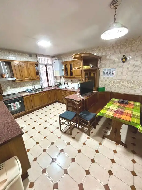 Flat for sale in Uribarri Kalea, Barrio de Uribarri
