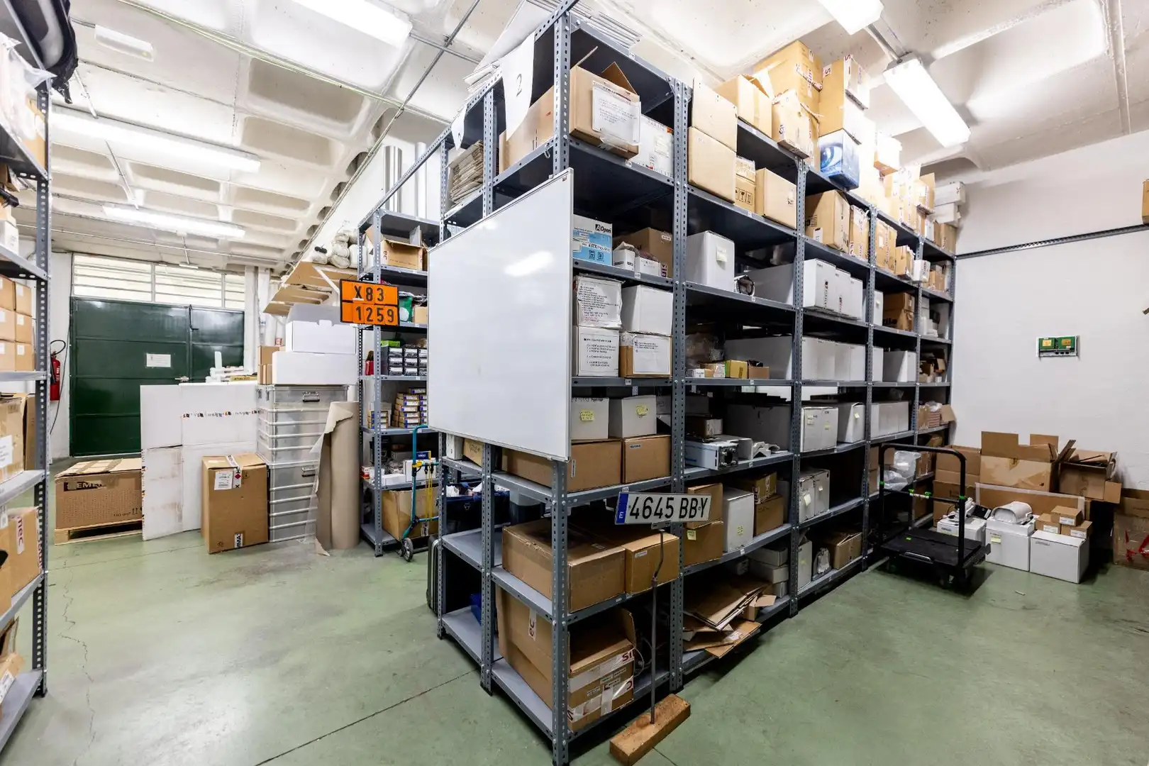 Nave industrial en venta en Madrid