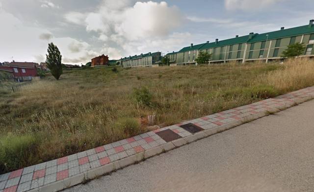 Terreno residencial en Venta en Valdorros