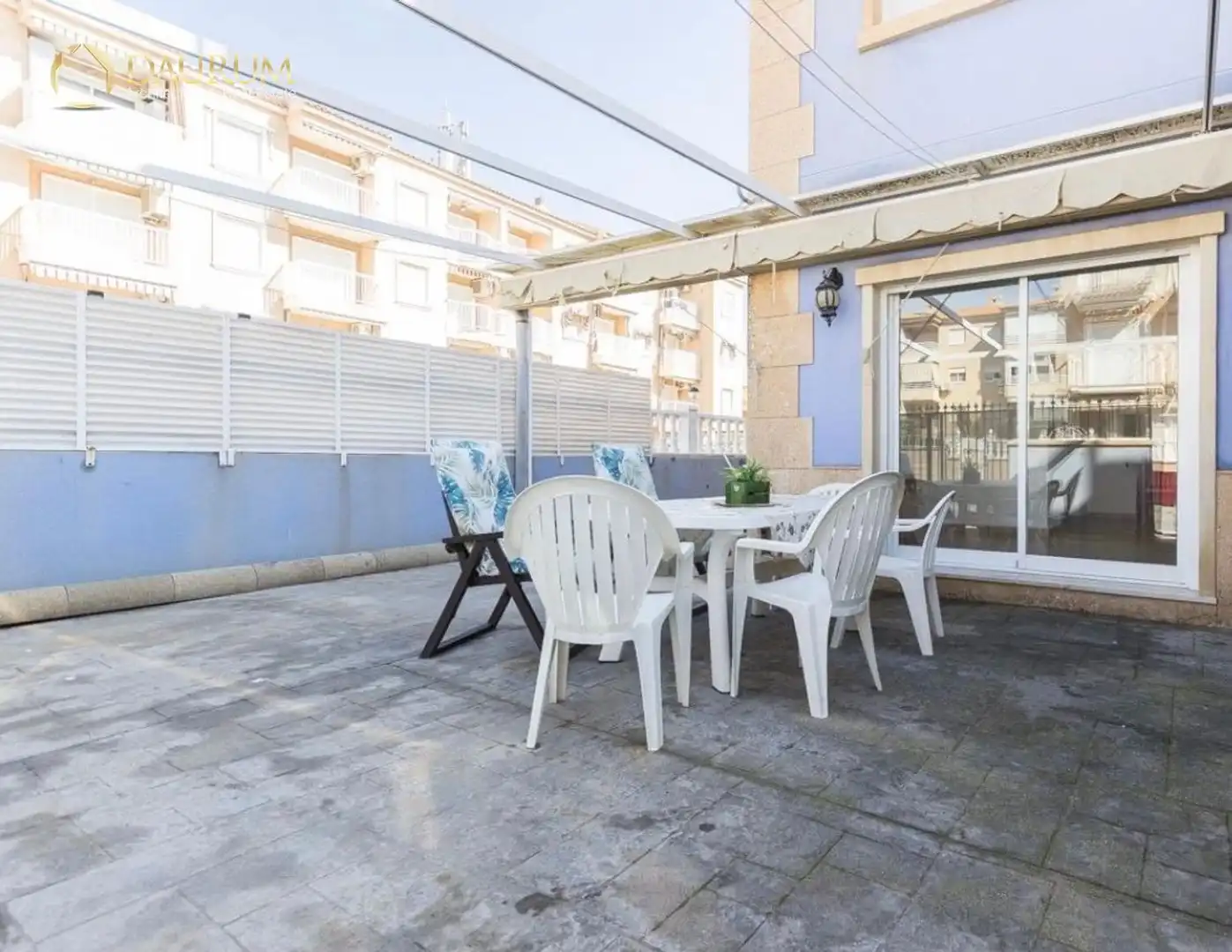 Terrasse von Dachboden zum Verkauf in Santa Pola mit Klimaanlage, Heizung und Terrasse
