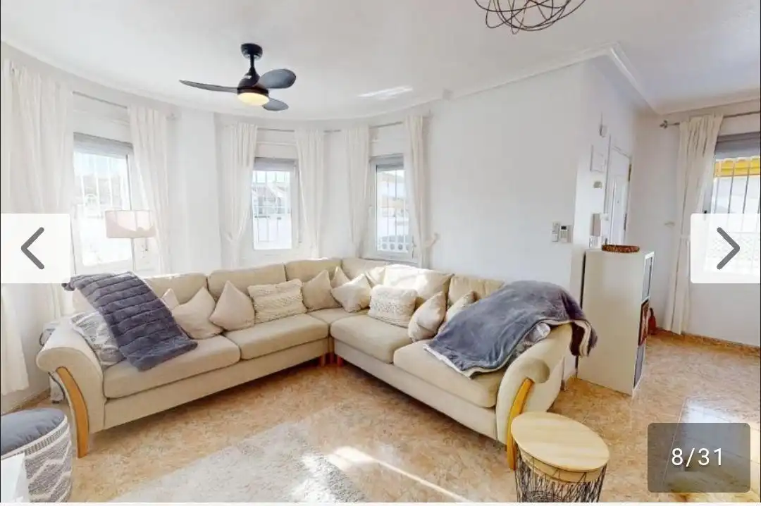 Sala d'estar de Casa o xalet en venda en Murcia amb Aire condicionat, Calefacció i Jardí privat