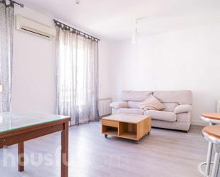 Living room of Flat to rent in  Madrid Capital  with Air Conditioner and Balcony