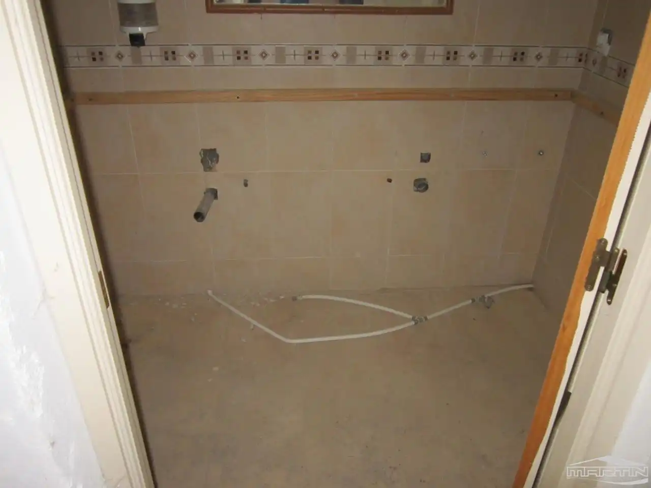 Bathroom of Industrial buildings for sale in Lucena