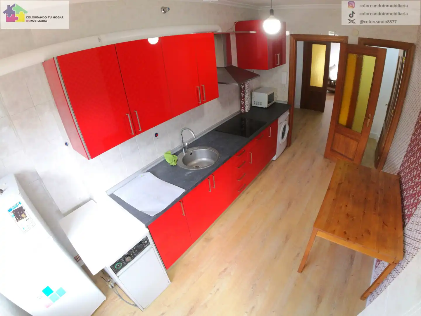 Cocina de Piso en venta en Matallana de Torío con Calefacción, Jardín privado y Parquet