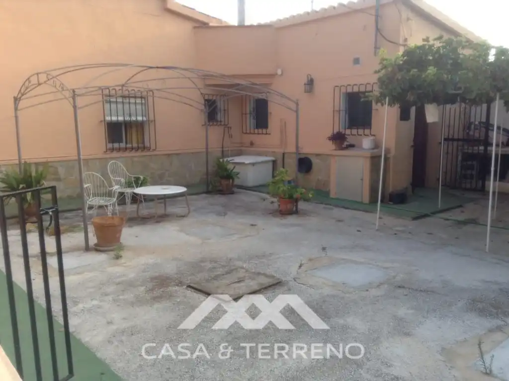 Commercial properties for sale in Benajarafe