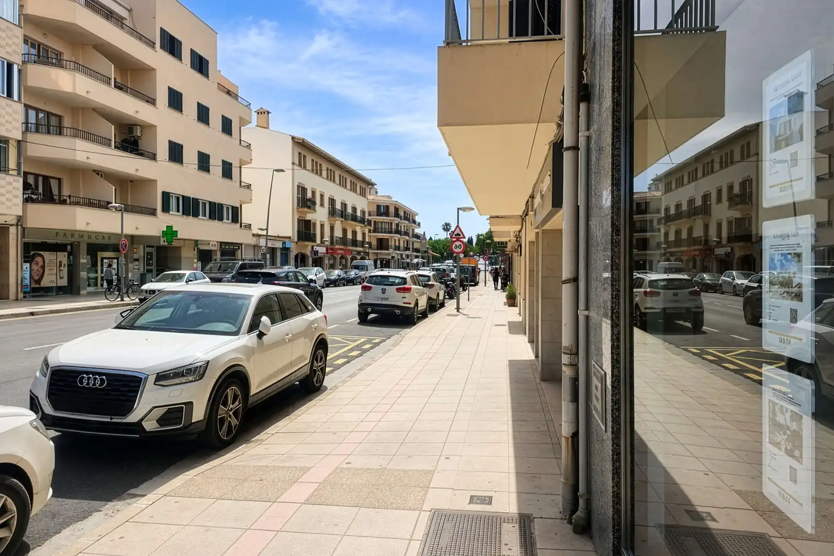Vista exterior de Oficina de alquiler en Alcúdia