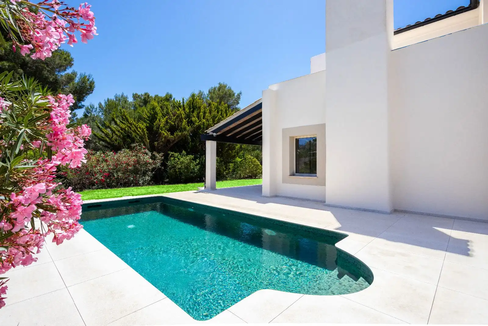 Piscina de Casa o chalet en venta en Calvià con Aire acondicionado, Calefacción y Jardín privado
