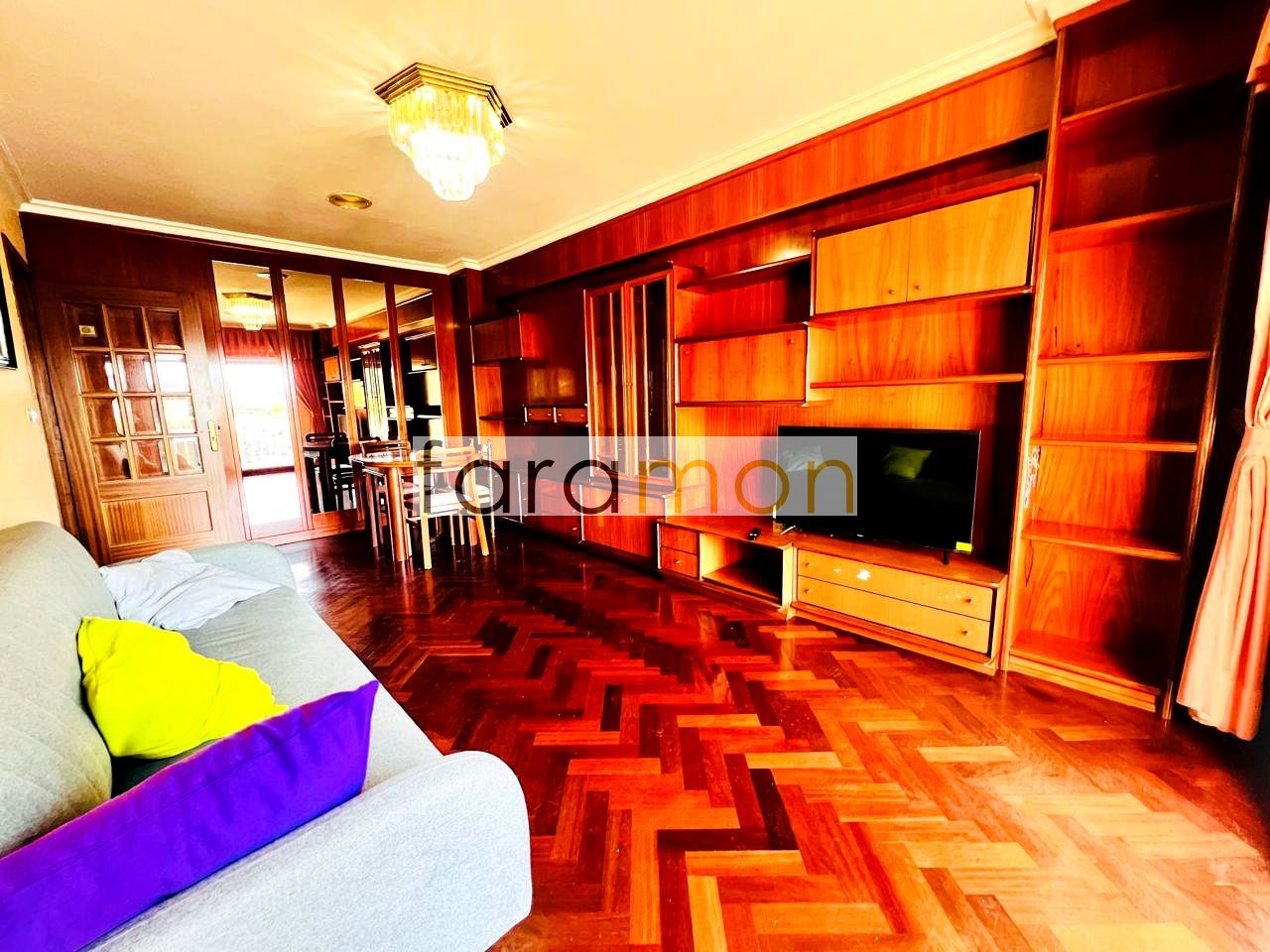 Living room of Flat for sale in Vigo   with Heating, Storage room and Balcony