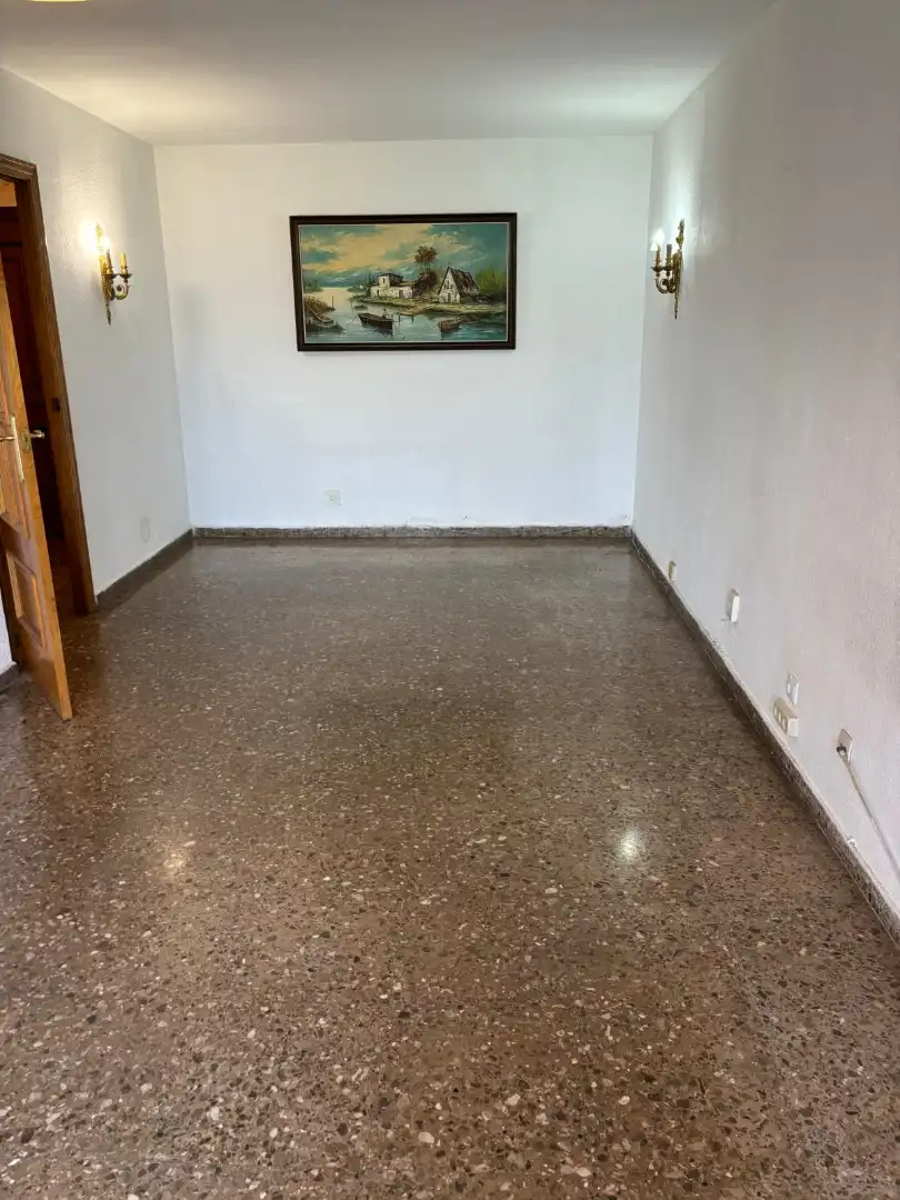 Wohnung zum Verkauf in Valencia mit Balkon