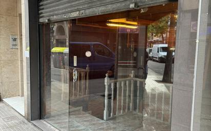 Exterior view of Premises to rent in Santa Coloma de Gramenet