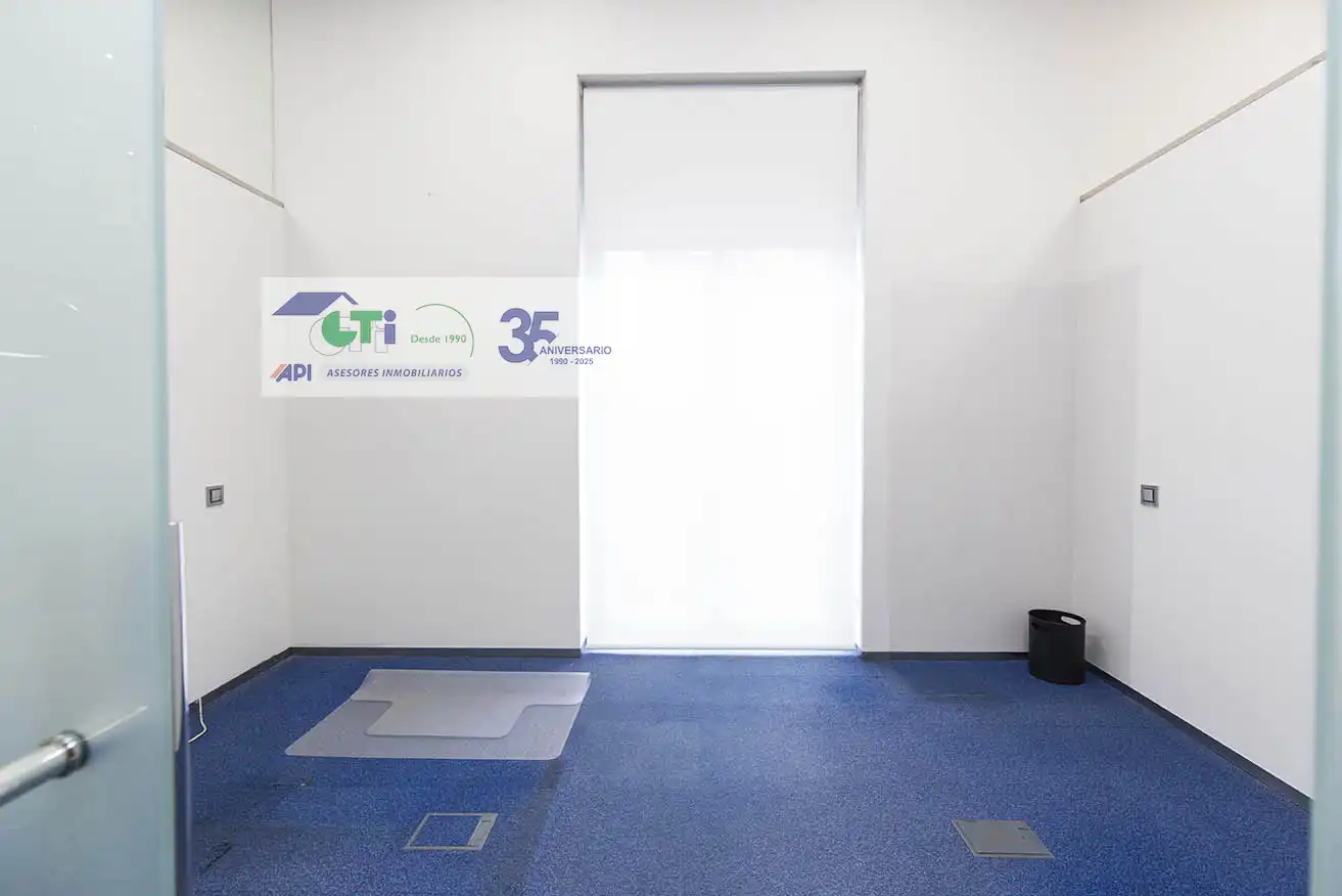 Office space to rent in COSO, imagen 31