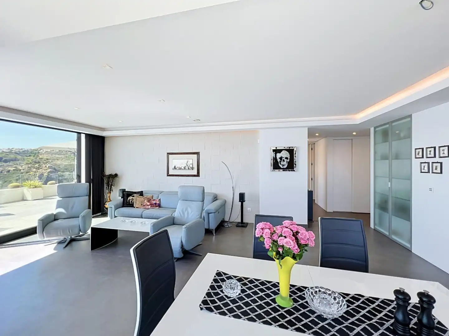 Penthouse with pool for sale in Cumbre del Sol, imagen 8