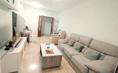 Living room of Flat for sale in Málaga Capital  with Air Conditioner, Parquet flooring and Terrace