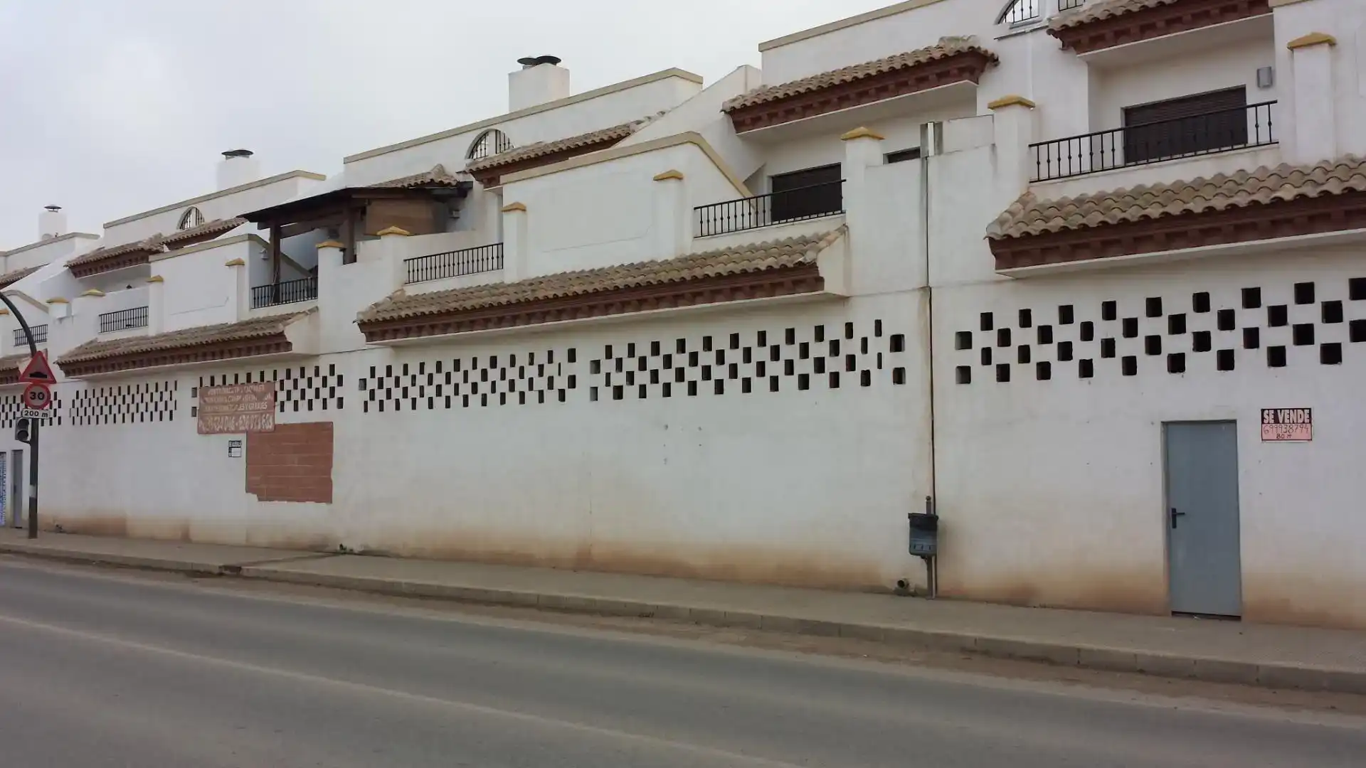 Vista exterior de Local de alquiler en Cartagena