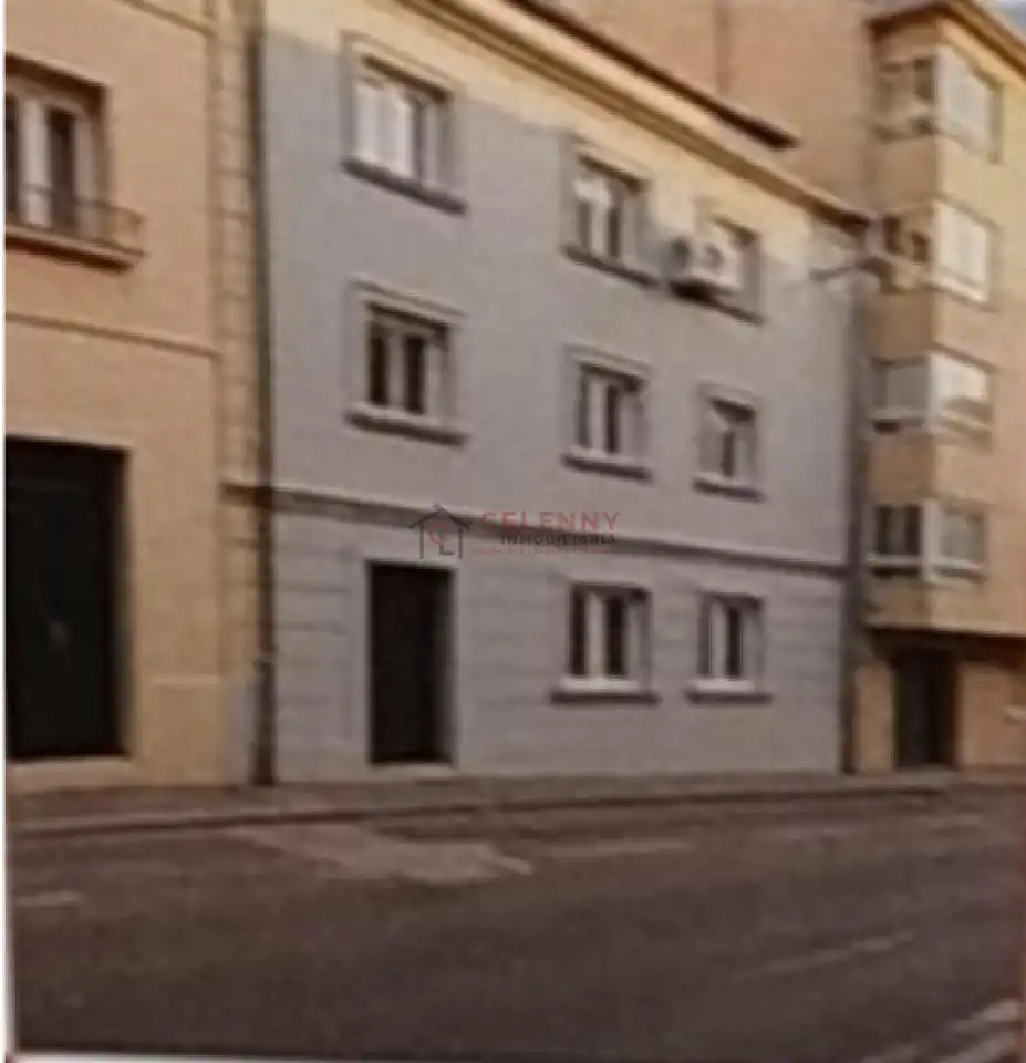 Vista exterior de Apartament en venda en Ourense Capital  amb Aire condicionat i Calefacció