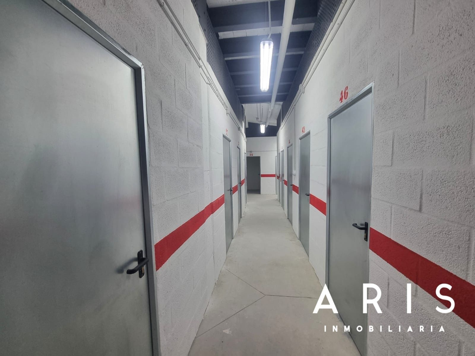 Box room to rent in Alhaurín de la Torre