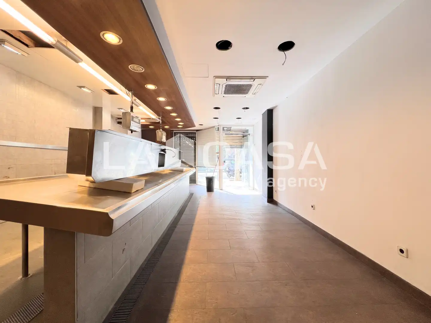 Business premises for sale in Rambla de Prim