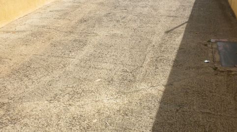 Plaza de parking con puerta basculante en venta en Hostalric, imatge 3
